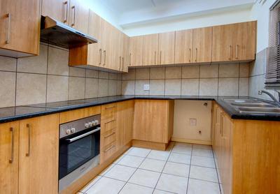 Apartment / Flat For Sale in Blackheath, Johannesburg