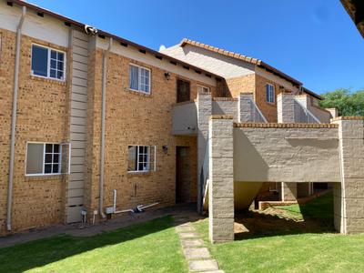 Apartment / Flat For Sale in Carlswald, Midrand