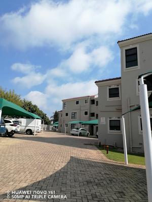 Apartment / Flat For Sale in Northwold, Randburg