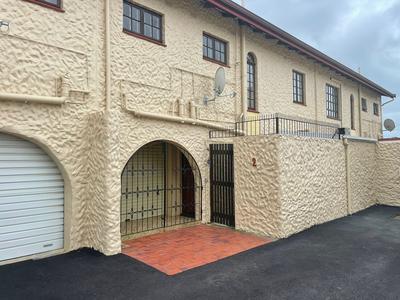 Duplex For Sale in Tongaat Central, Tongaat
