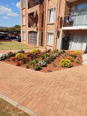Apartment / Flat For Sale in Heuweloord, Centurion