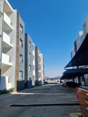 Apartment / Flat For Rent in Carlswald, Midrand