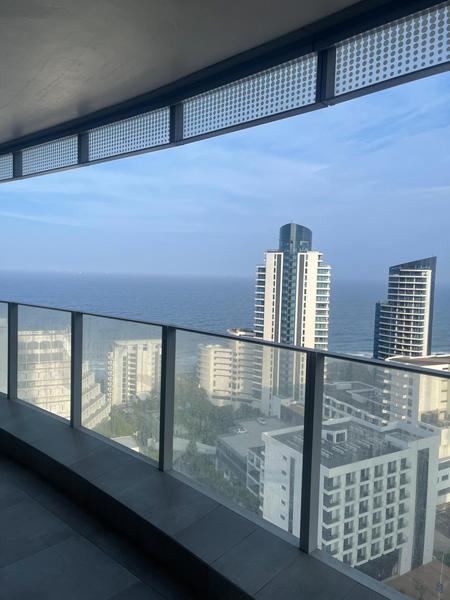 Apartment / Flat For Sale in Umhlanga Rocks, Umhlanga